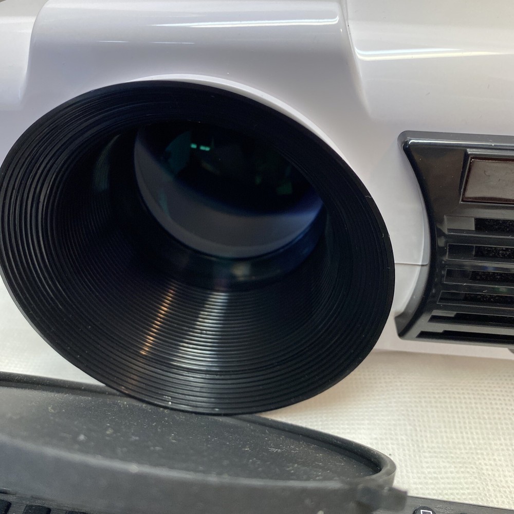 Pyle PRJD903 Pyle Digital Multimedia Projector, Full HD 1080p Support Mac & PC