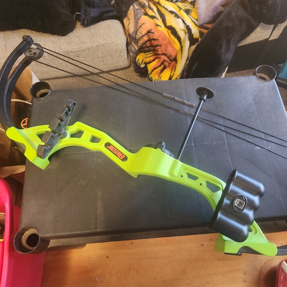 Bear Archery Youth Compound Bow