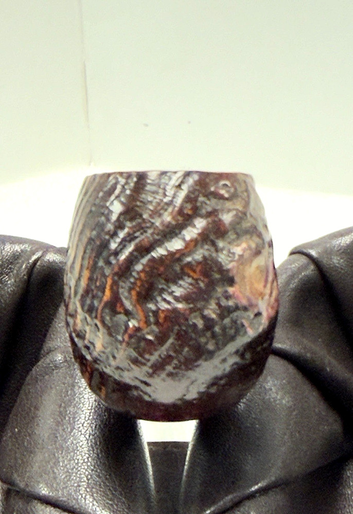 UNKNOWN MAKER: Small, Blast Finished Apple with Tapered Ebonite Stem