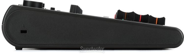 Zoom R20 16-track Recorder / Interface / Controller Workstation