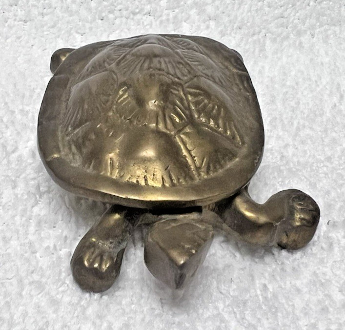 Vintage Solid Brass Turtle Box Hinged w Detailed Shell Back 3.5 x 2 Inch
