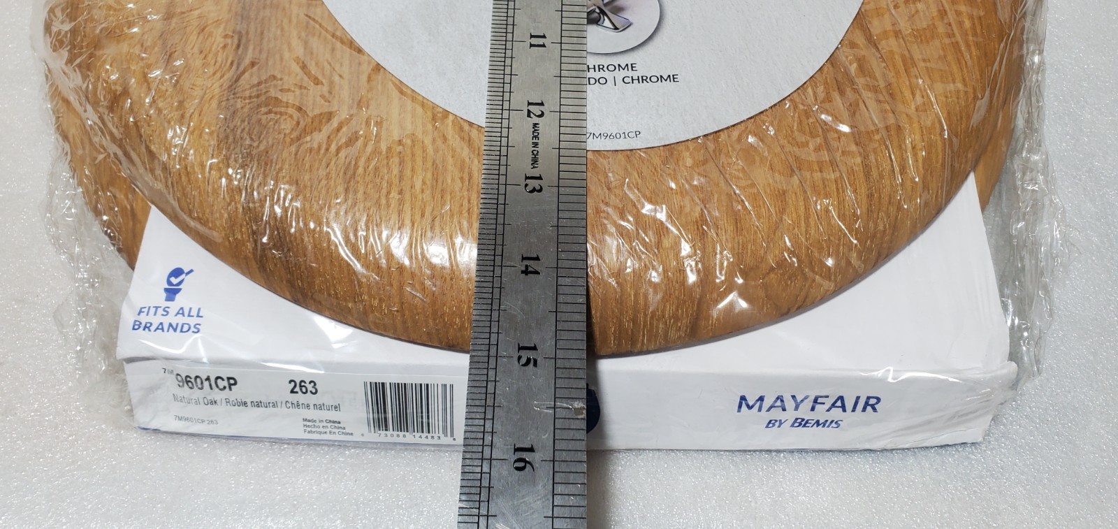 NEW Mayfair Natural Reflections Round Toilet Seat Natural Oak Wood Veneer Finish