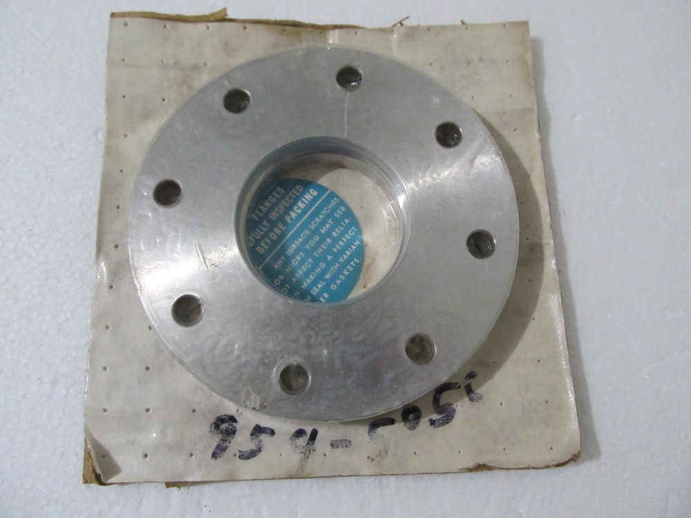 Varian 4.5" Conflat CF x 2" Bore, Through Hole UHV Vacuum Fitting