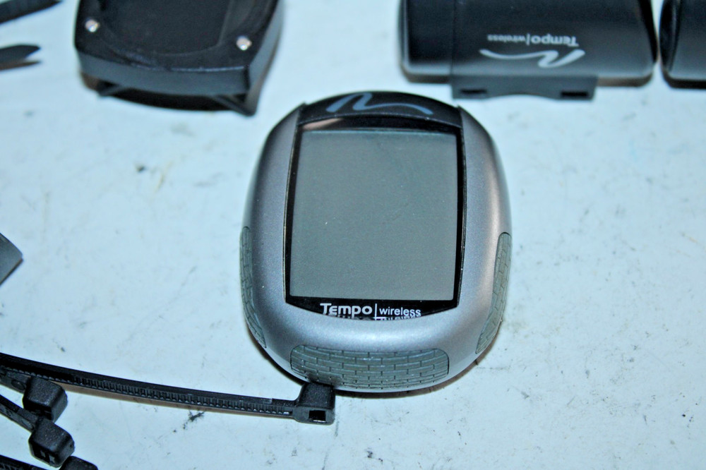 Nashbar Tempo Wireless Bicycle Computer & Speed Sensor NWT QTY:2 Racing Road MTB