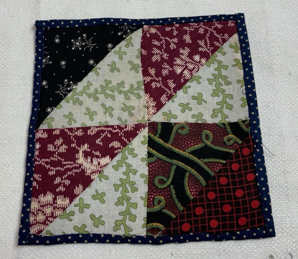 Antique Vintage Patchwork Small Doll Quilt Or Table Topper, 4 Patch W/ Triangles