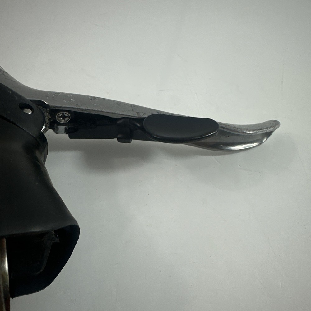 SHIMANO ULTEGRA SHIFT BRAKE LEVERS - PAIR