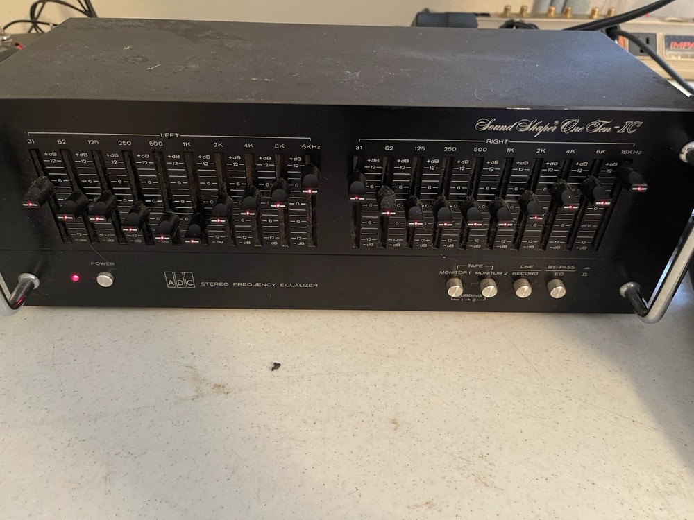 ADC Stereo Frequency Equalizer Sound Shaper One Ten IC