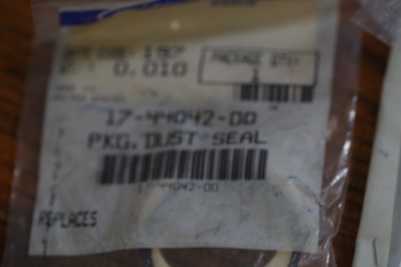 Lot of five Carrier 17-44042-00 PKG, Dust Seal, NOS, RB5 New in package, OEM!