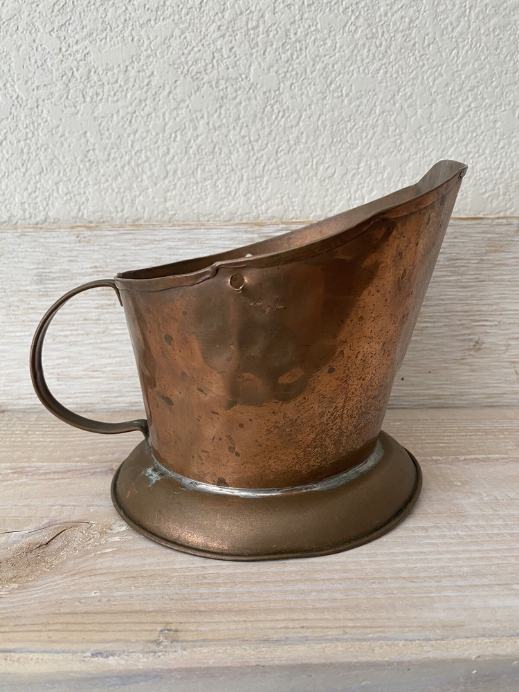 Vintage Rustic Copper Bucket #B12