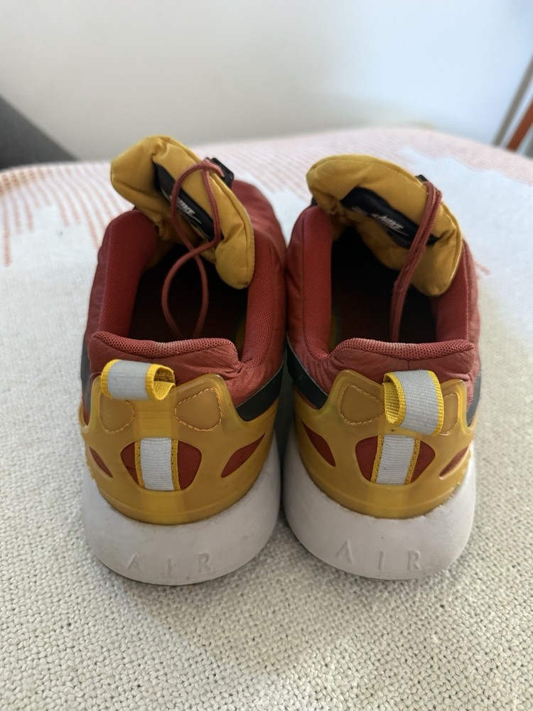 Nike Air Pegasus A/T Mars Stone Red Yellow Men’s Size 11