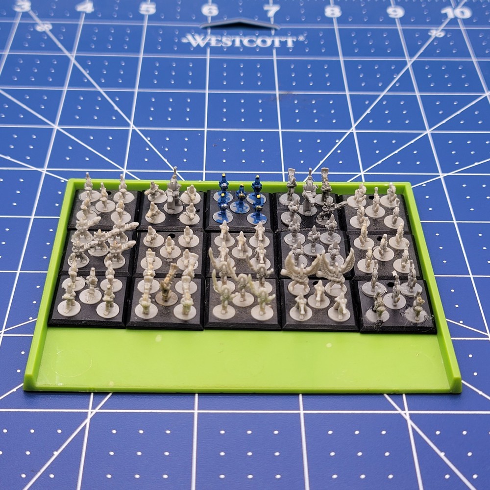 GW EPIC 40K ELDAR - Eldar Aspect Warriors x 75 (15 Bases) - OOP 6mm Plastic