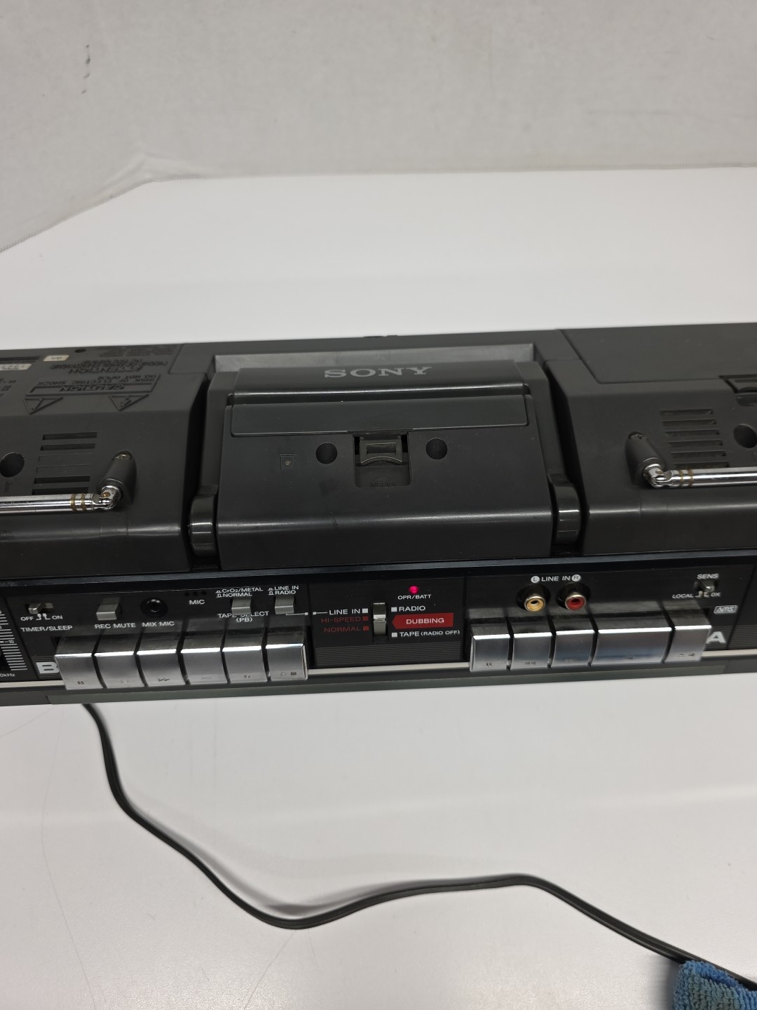 Sony CFS-W501 Soundrider AM FM Dual Cassette Player Only Side B/ Radio Working