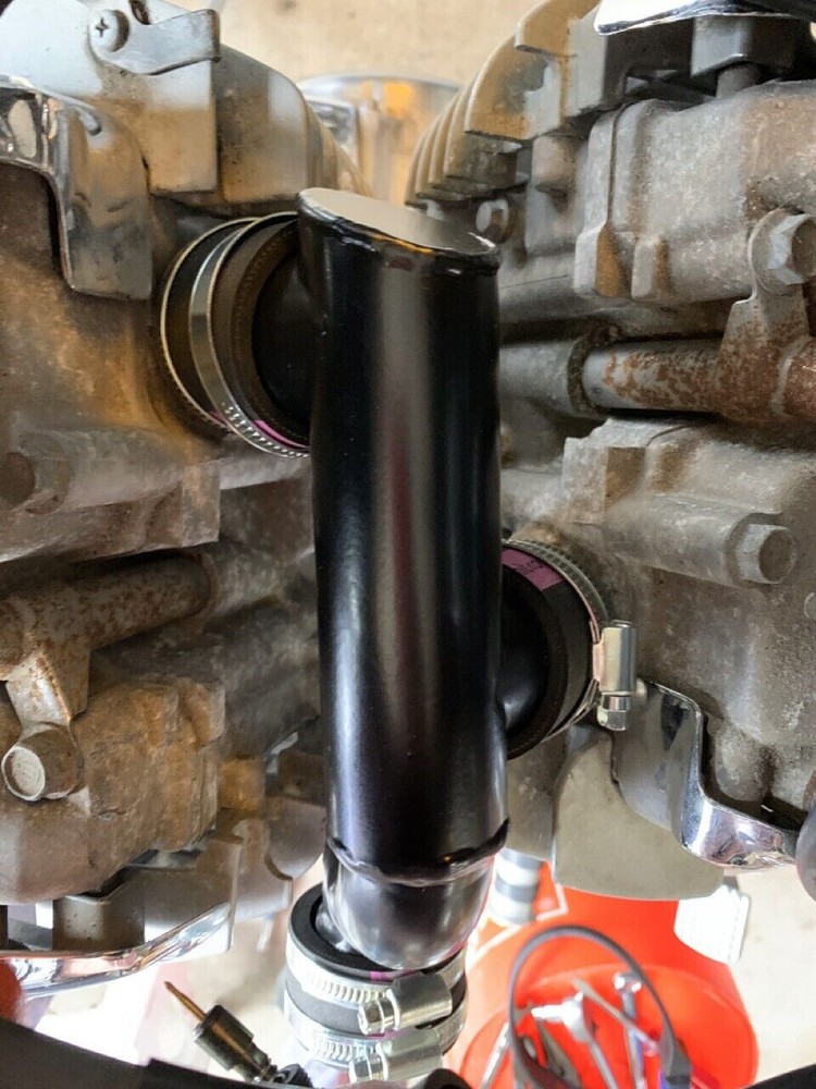 VT 1100 Shadow single carb manifold lowered (BLACK)