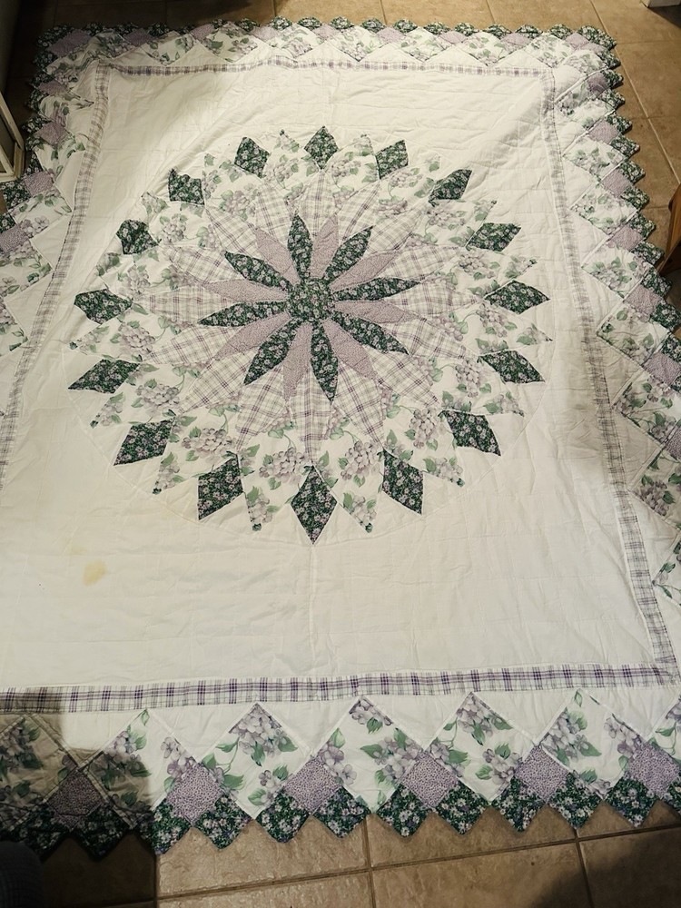 Cutters Handmade quilt.