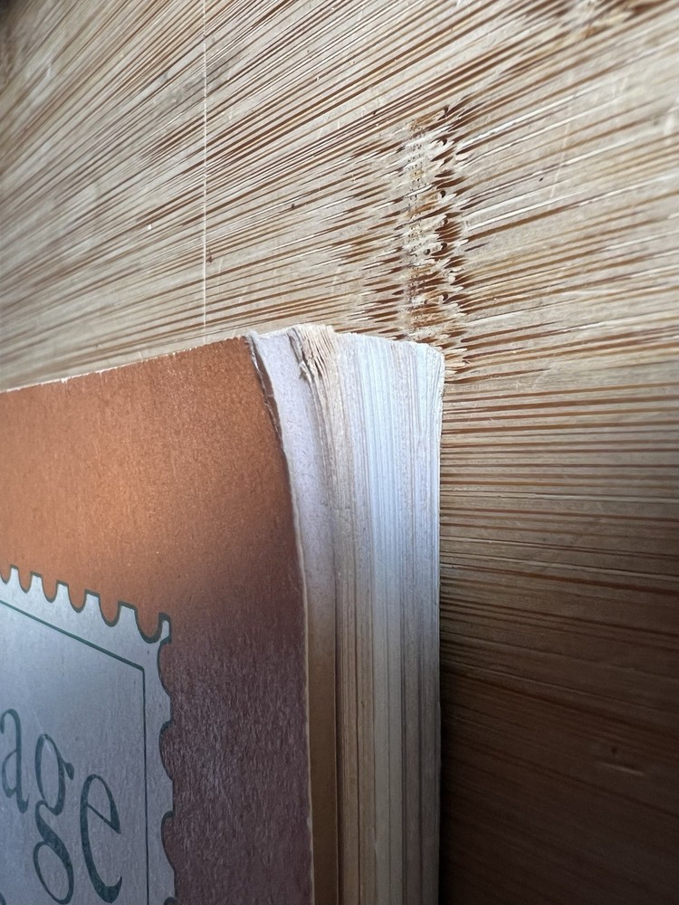 Lot Of 2 PB Postage Stamps Of US 1847-1950 & US Stamps & Stories 1979 Books READ