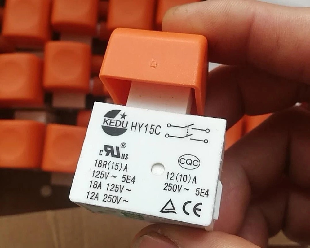 1PCS New KEDU HY15C 12A 250V 5E4 Trigger Pushbutton Switch