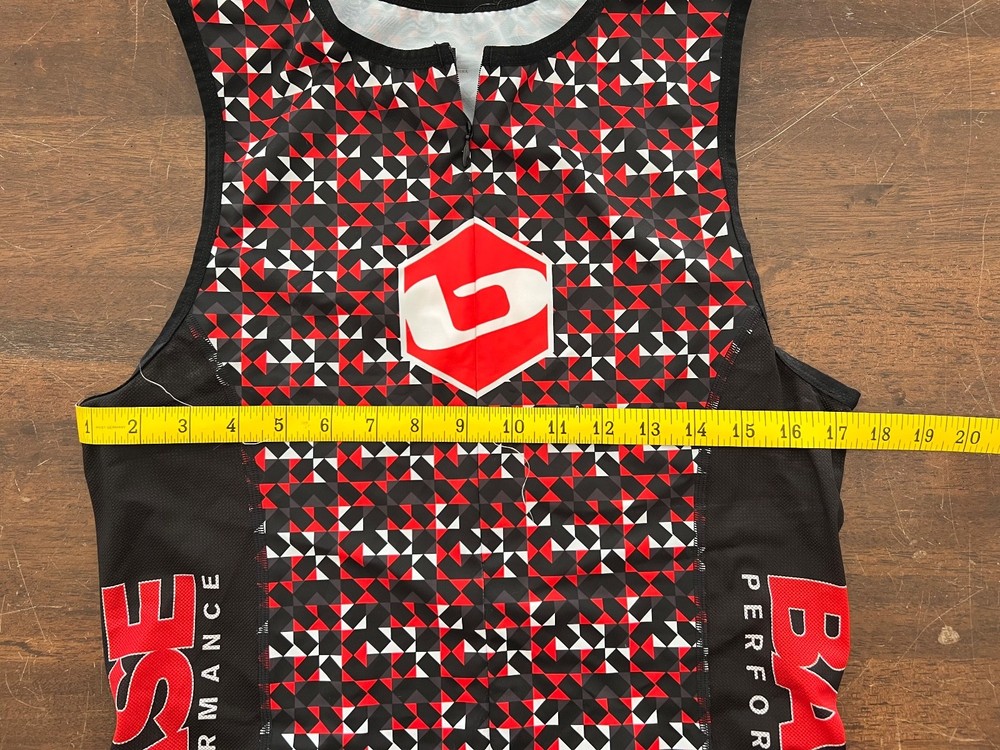 Large Men's Triathlon Top with Two Back Pockets BASE Performance