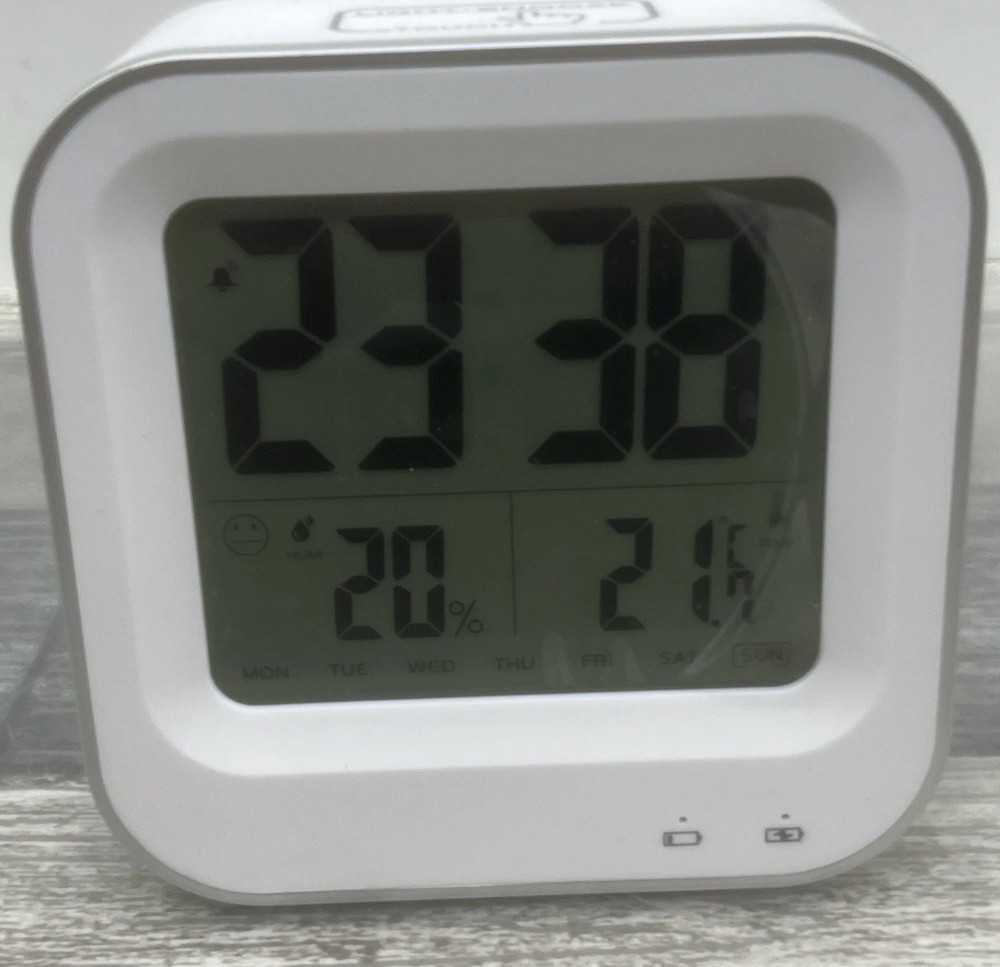 Smart Clock Digital Thermometer Hygrometer Temperature Humidity White {87}