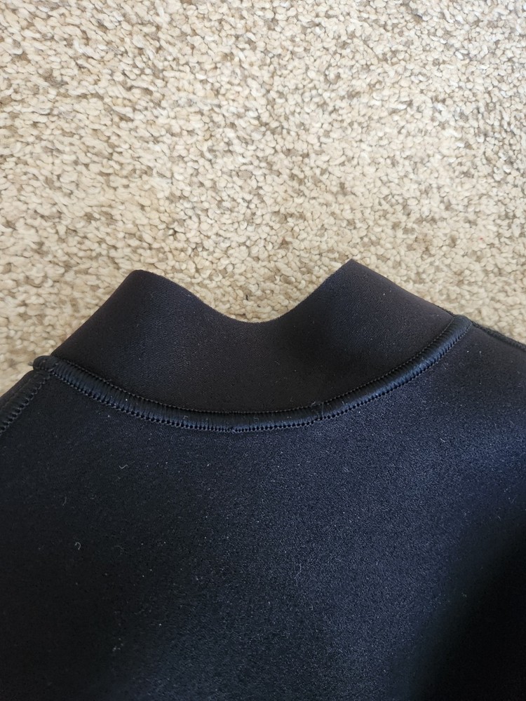 Rip Curl Wetsuit Top Size J12