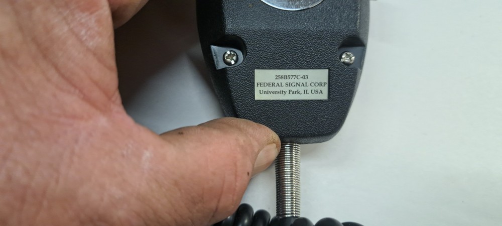 Federal signal microphone 258B577C-0 USED
