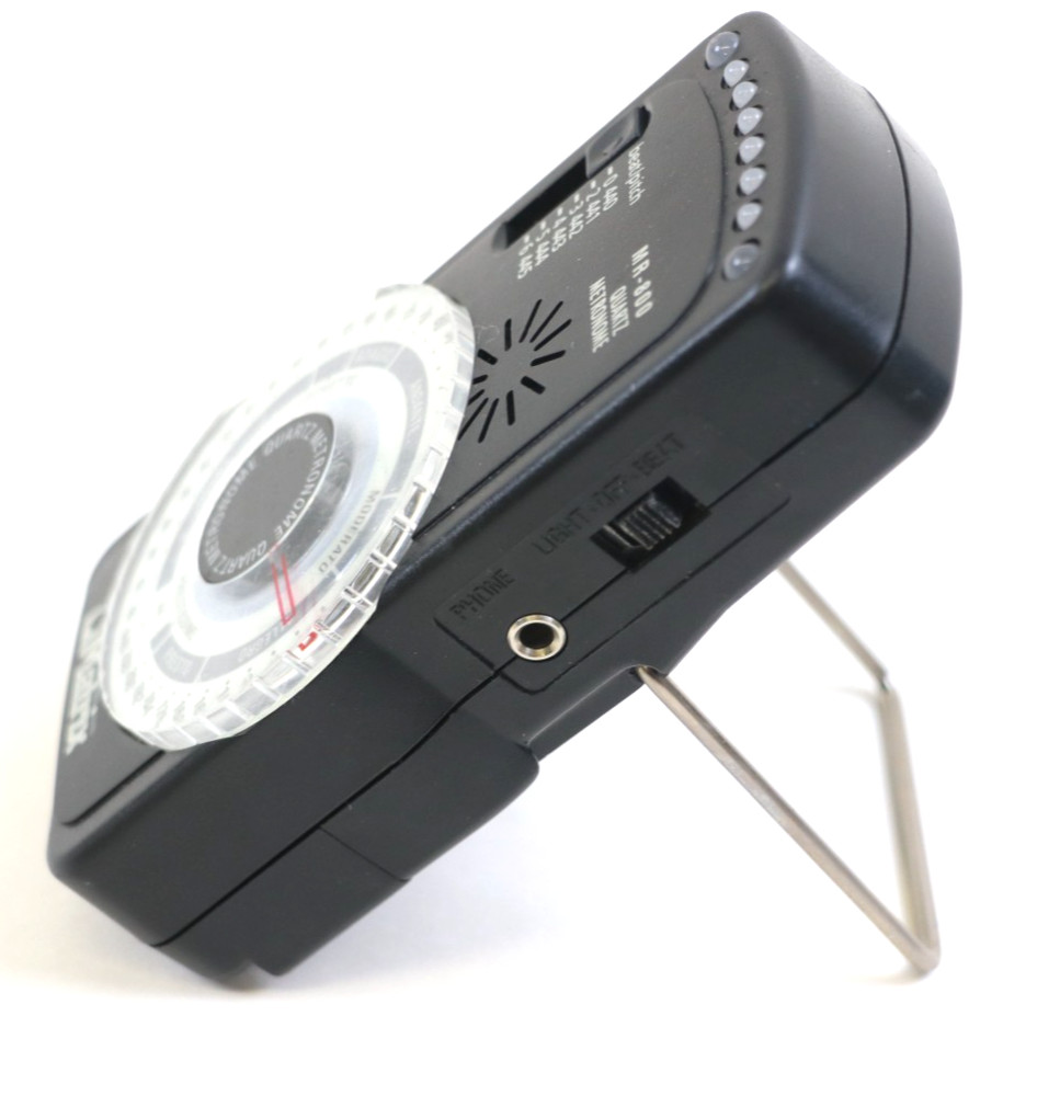 Matrix MR-800 Quartz Metronome w/ LED Pendulum Simulation & Down Beat Accent