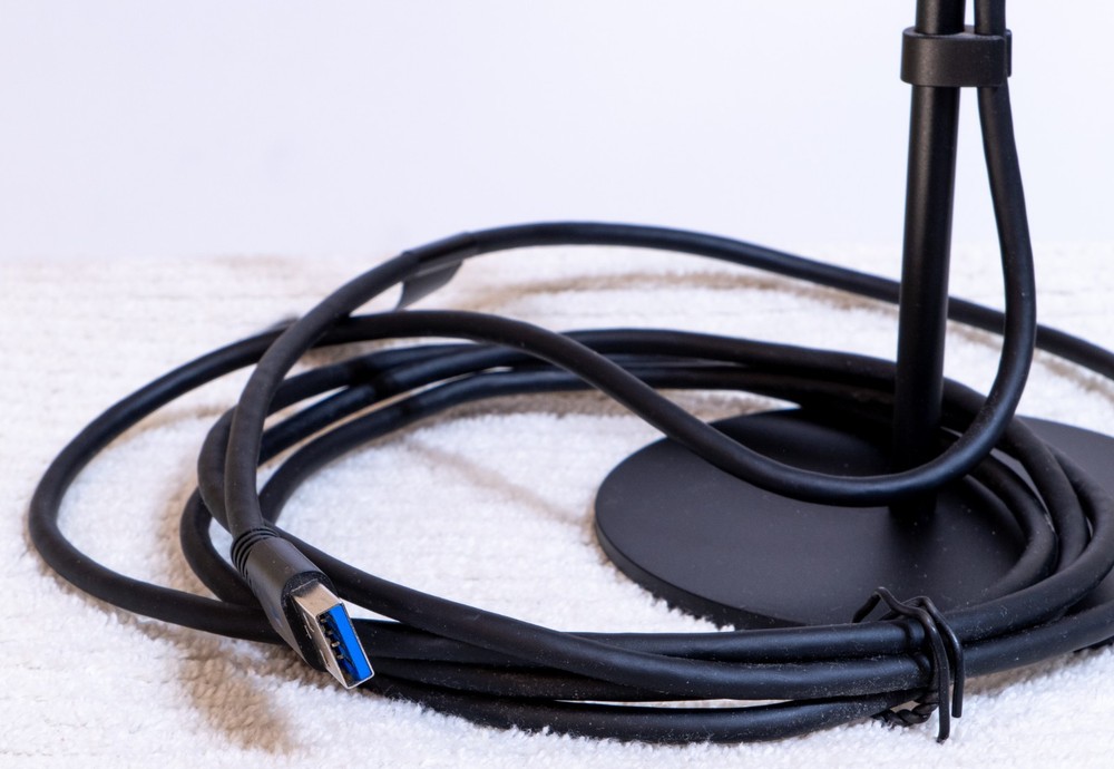 Oculus Rift - Virtual Reality Headset + Touch Controllers & 2x Sensors