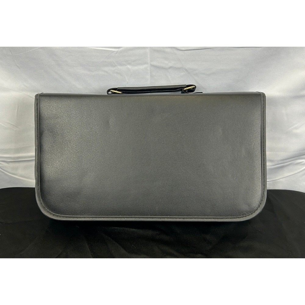 Protocol Portable Golf Putting Putter Ball Set With Case