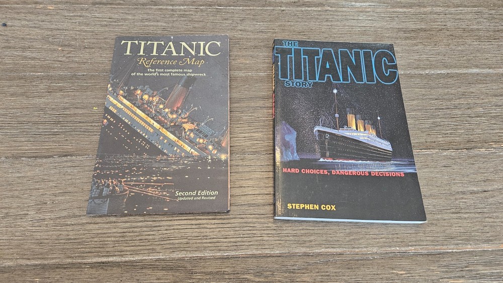Titanic Collector/Reference Set (2 items)