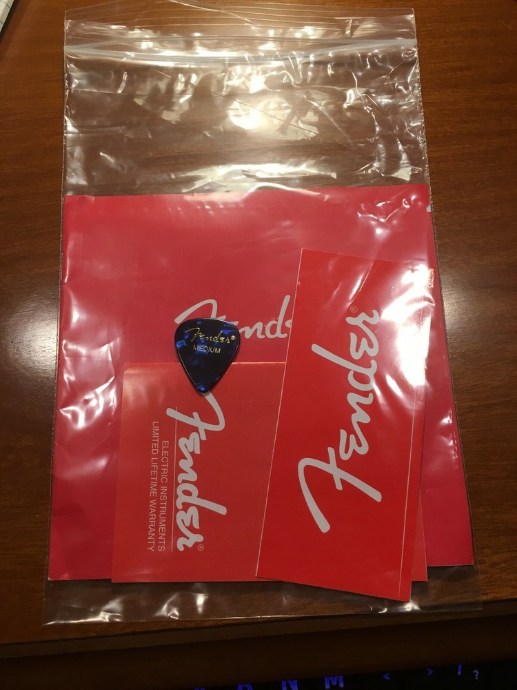 (A50)     FENDER CASE CANDY ~ BASIC GUITAR  PACK ~ MANUALS AND STICKER ~ 2016+