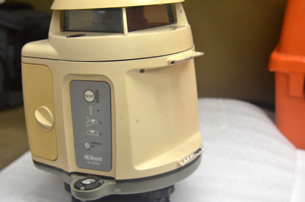 Nikon Laser Level-NL-300E (U-A)