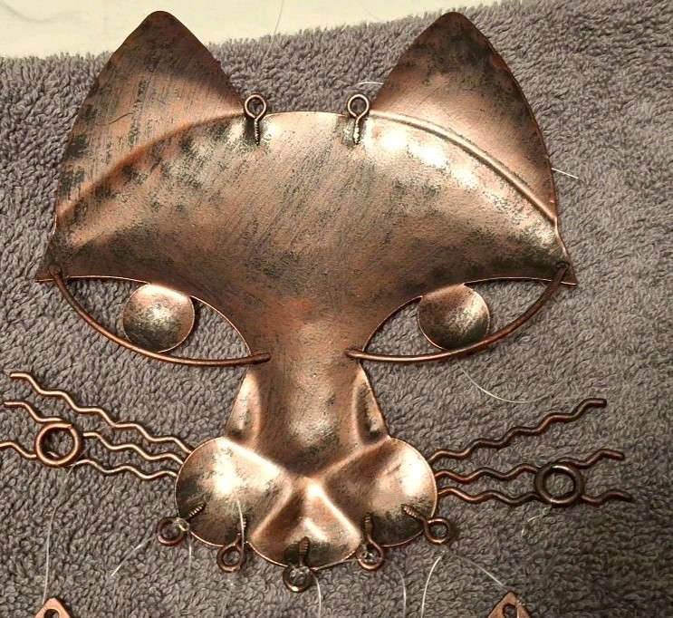 Metal Cat Chime With Dangling Fish