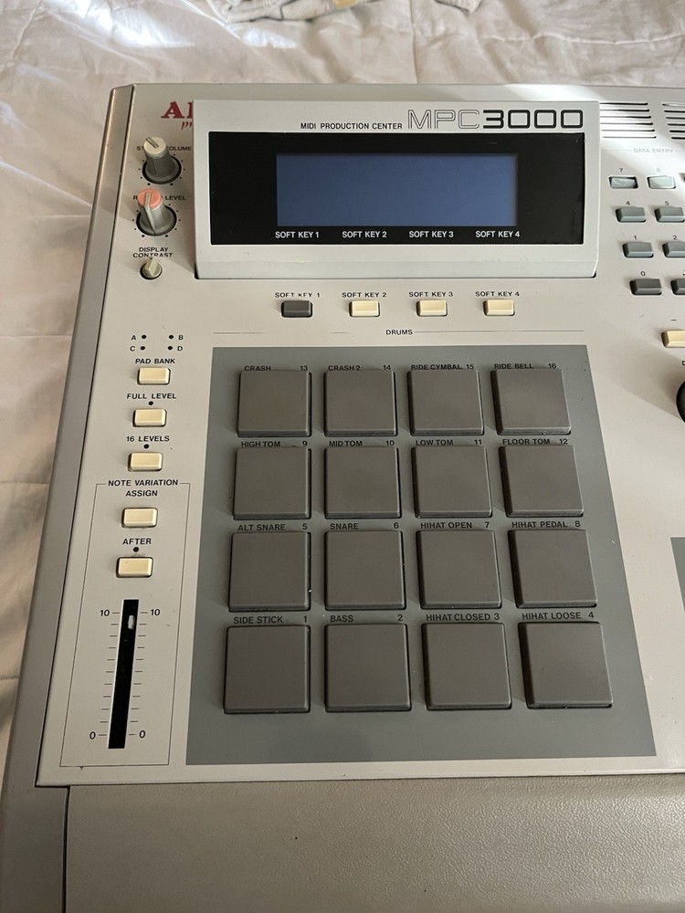 Akai MPC3000 Rhythm Machine Sampler Sequencer Vintage Japan