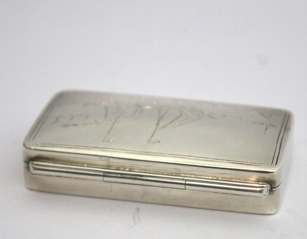 Sterling solid silver stamp box with paddle steamer engraving Elizabeth II