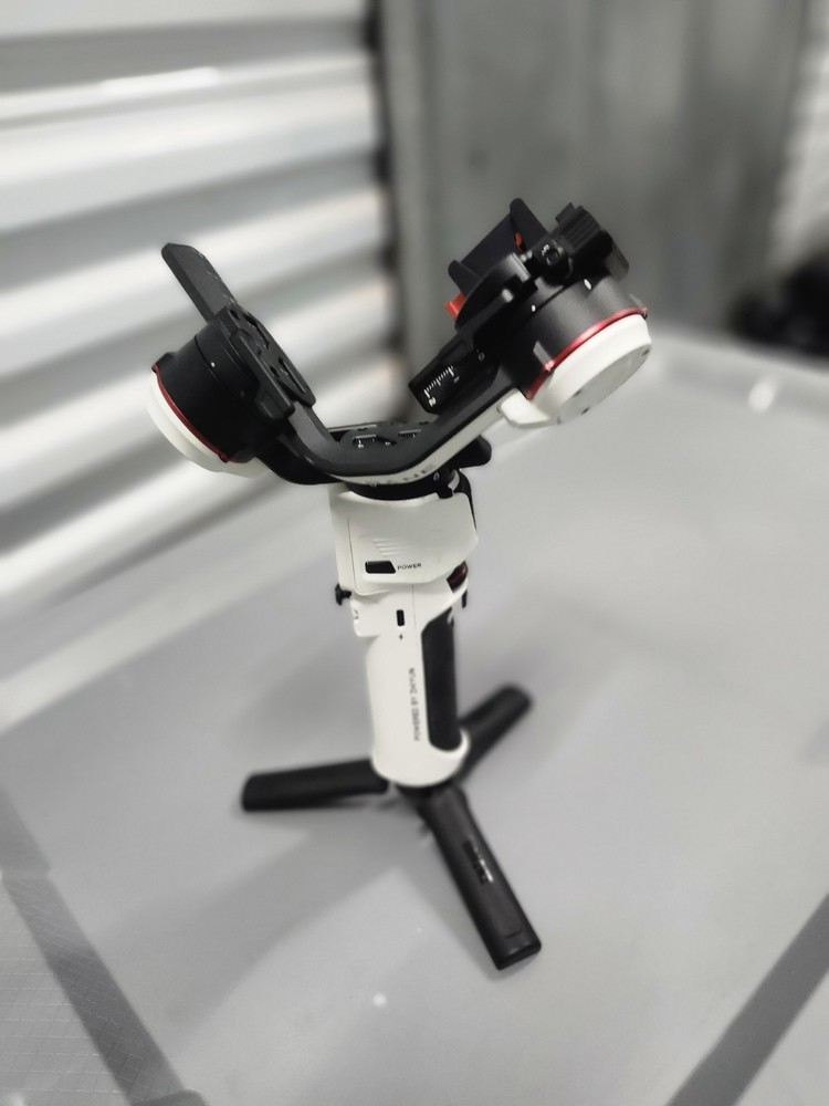 Zhiyun Crane M3 Handheld 3-Axis Camera Gimbal Stabilizer