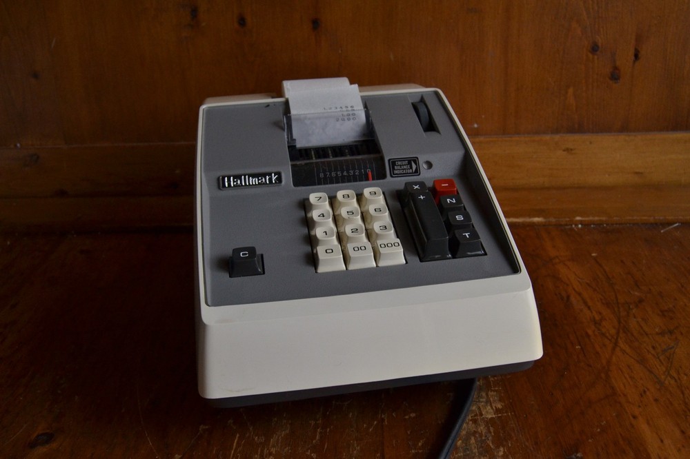 Vintage Tokyo Hallmark Model AM-893 Adding Machine Calculator