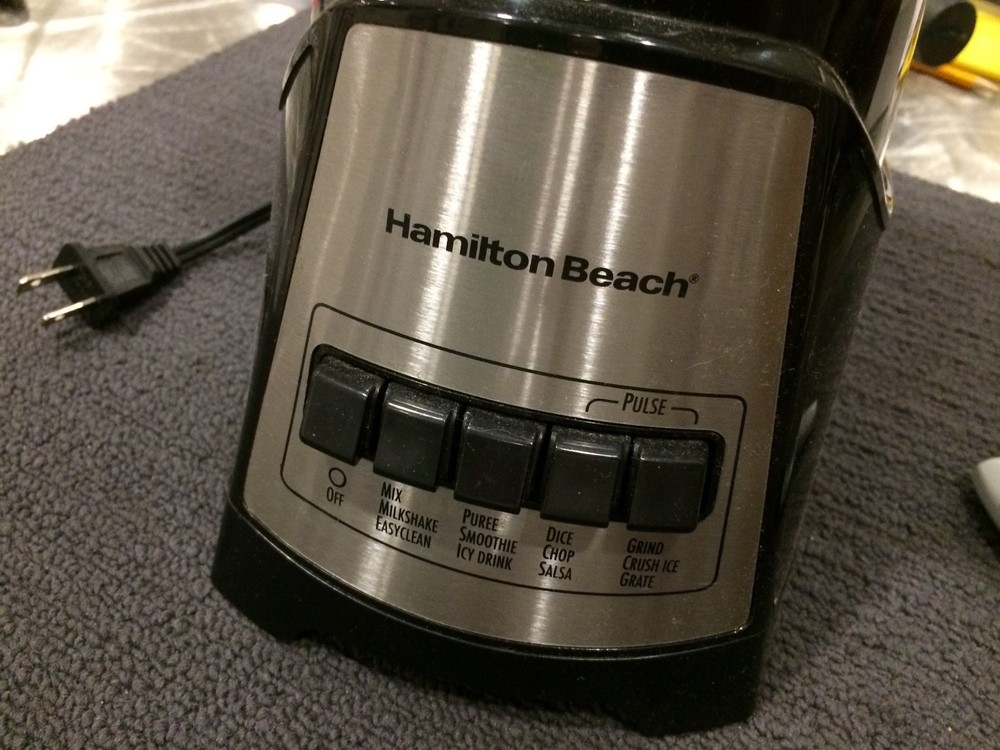 HAMILTON BEACH BLEANDER