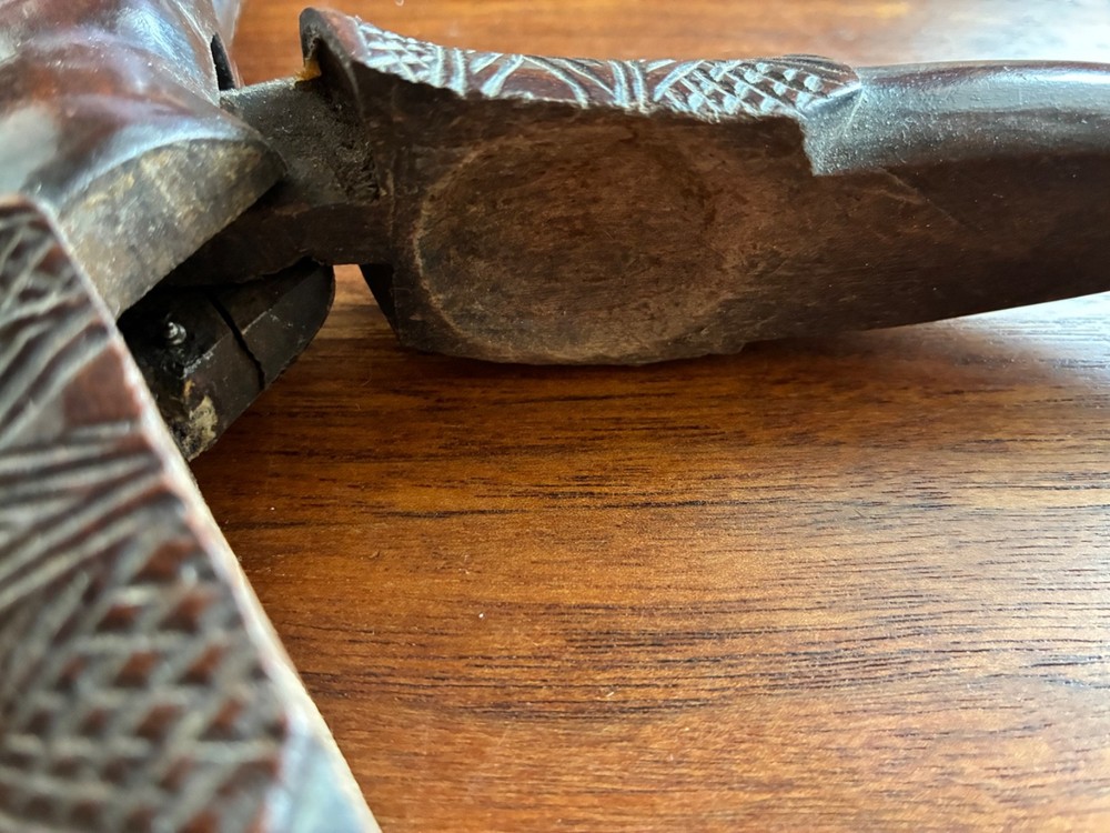 Polinesian Wood Nut Cracker