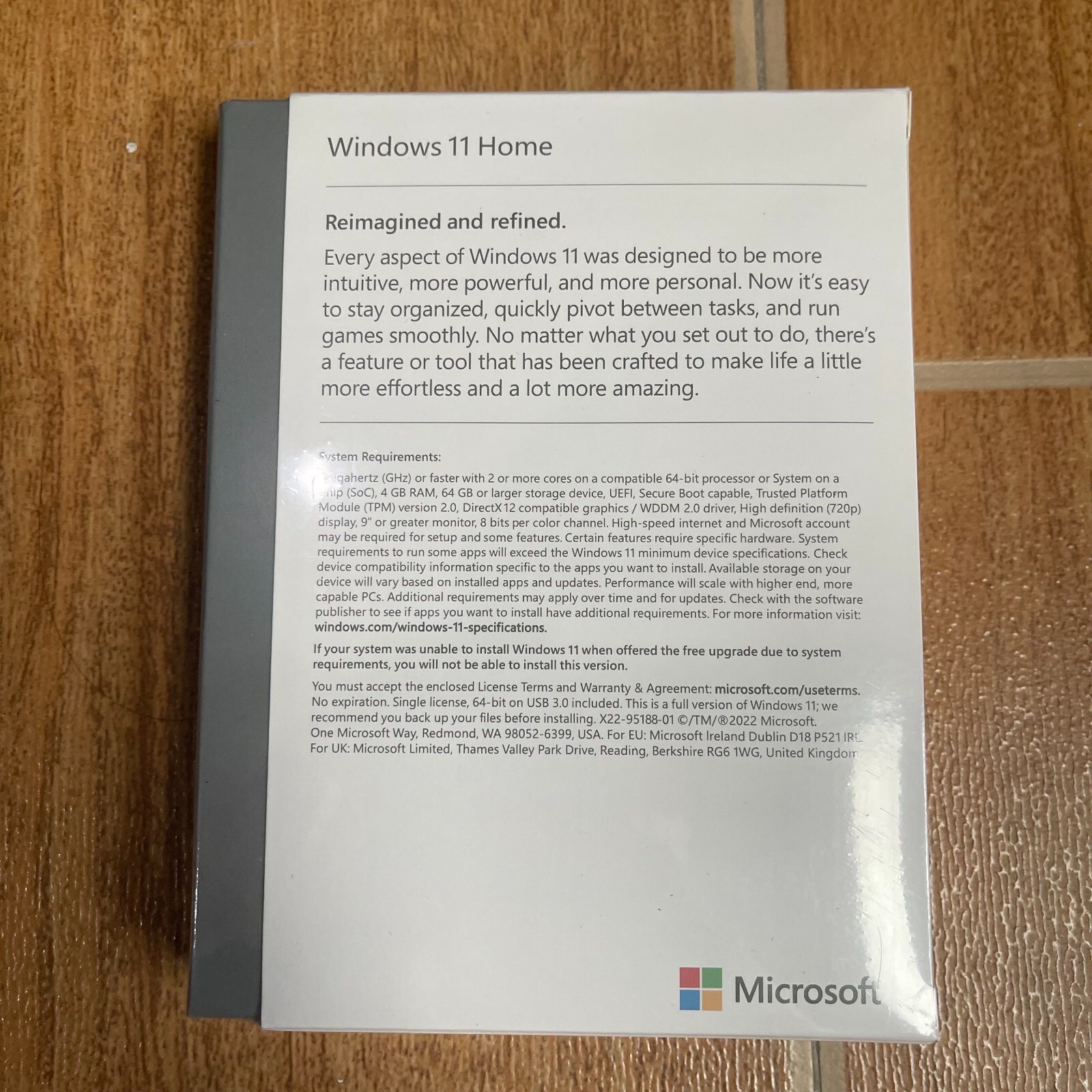 New Microsoft Windows 11 Home 64bit English USB Flash Drive In Sealed Box