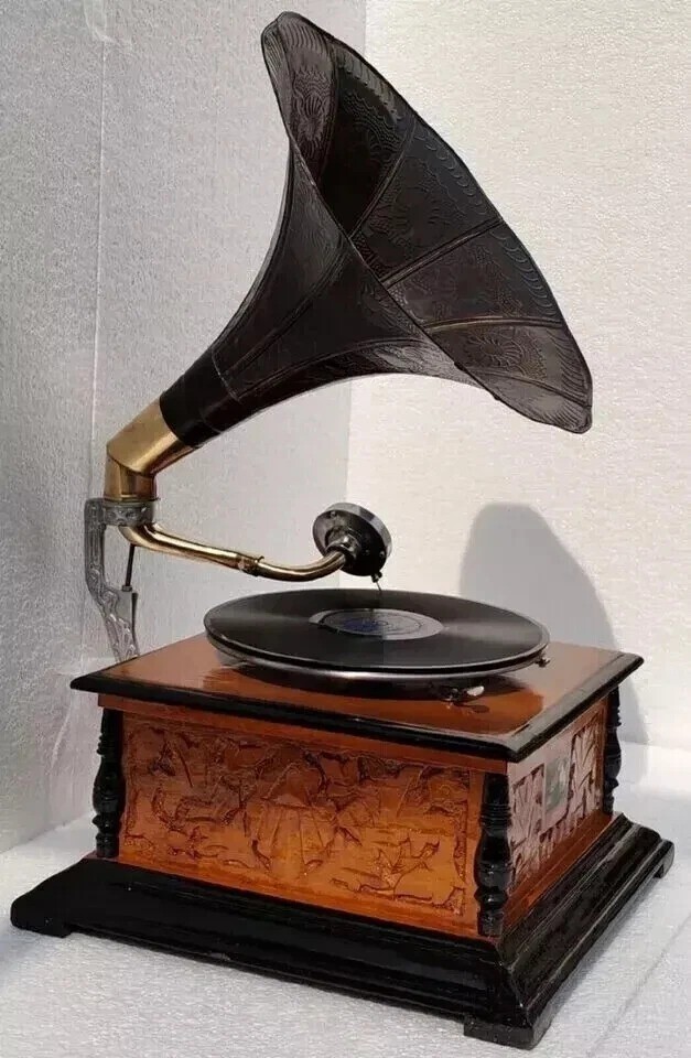 Gramophone | Fully Working Wind-Up Phonograph Record Player | Functional Antique