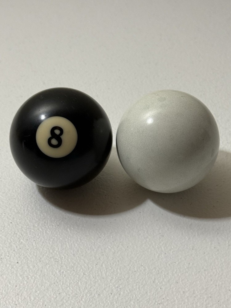 Eight Ball/ Cue Ball