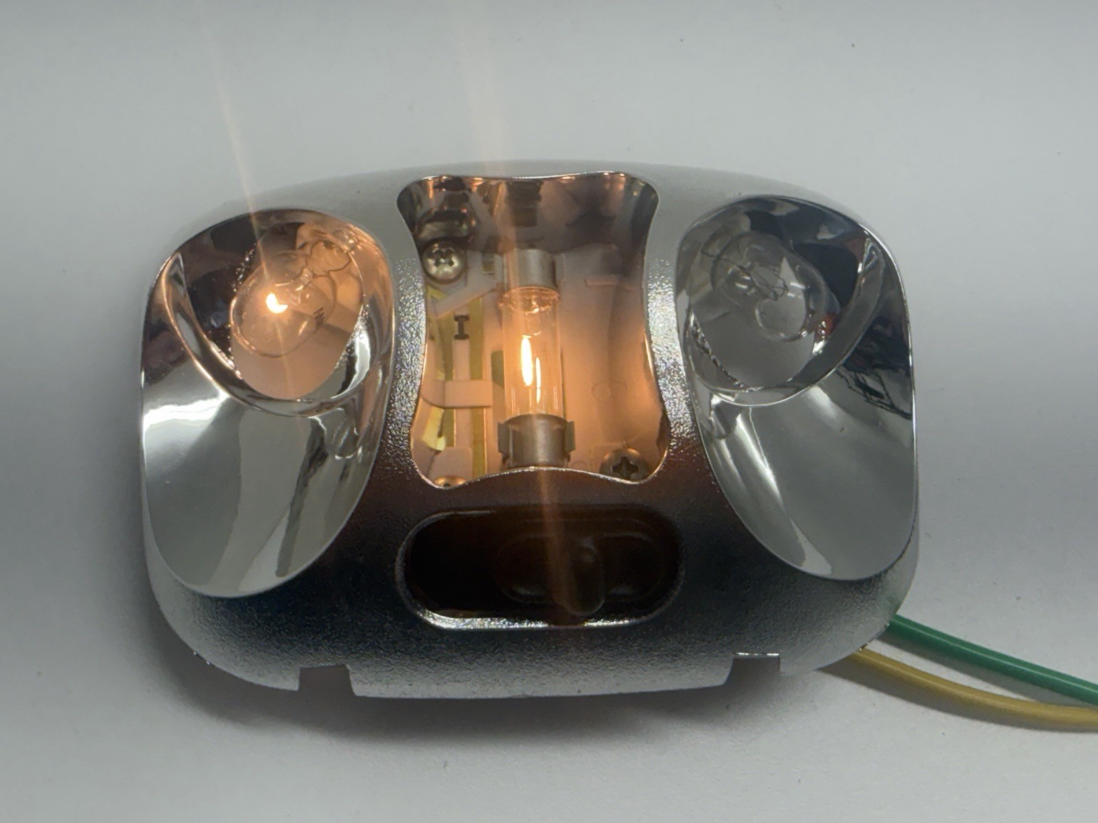 TESTED 1994 - 2004 THREE Bulb Ford Ranger Mazda Dome Light Map Overhead OEM C12