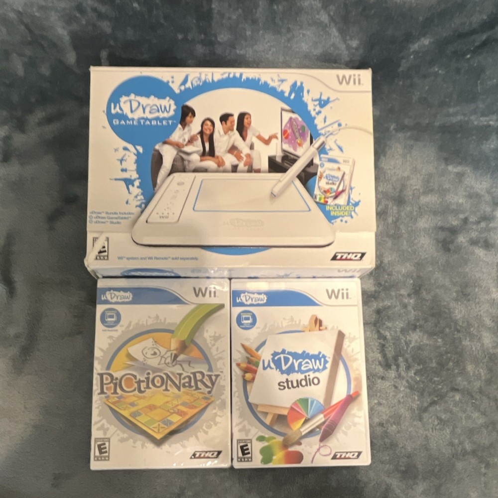 THQ uDraw GameTablet Bundle for Wii with uDraw Studio & Pictionary