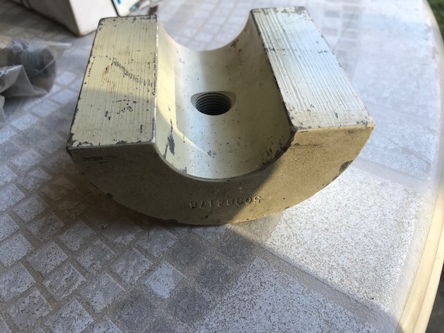 50984178 BUSHING, CENTRALIZER 1 SET