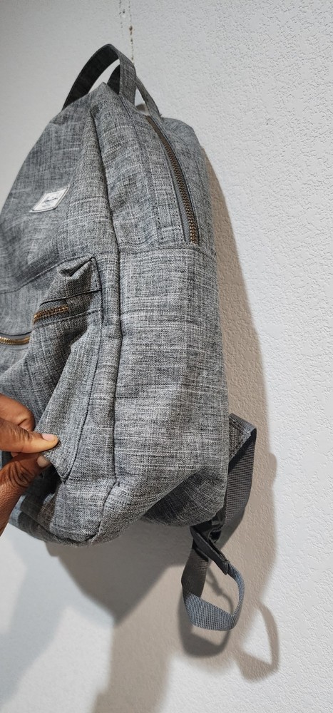 Herschel Nova Mid Volume Light Grey Crosshatch Backpack EUC