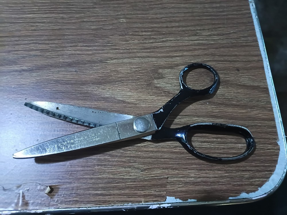 Wiss pinking shears