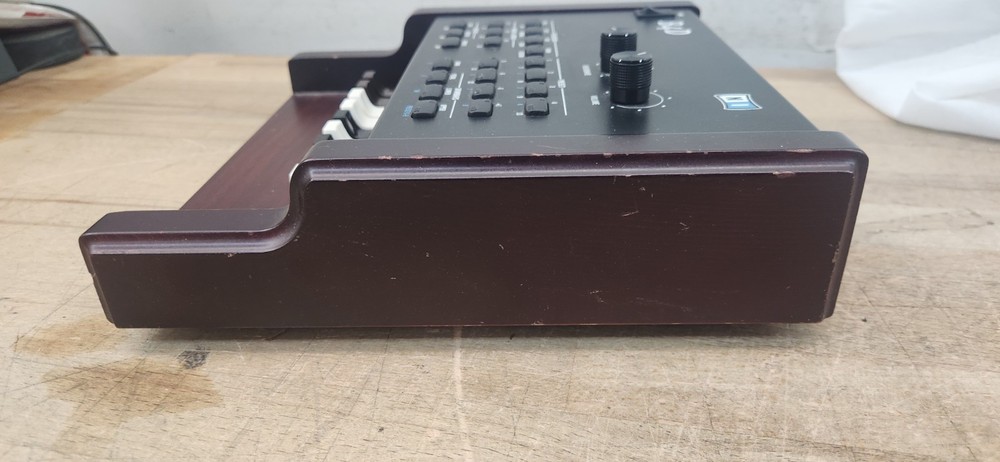 Native Instruments B4D Drawbar Organ Controller