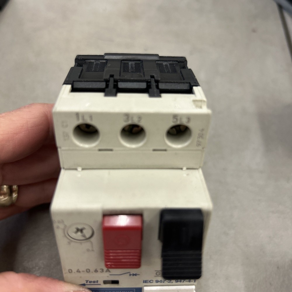 telemecanique contactor GV2-M04