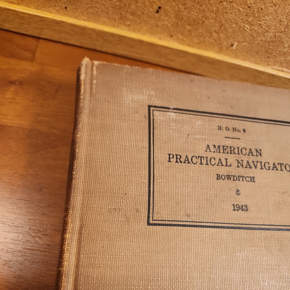 1943 American Practical Navigator No 9 N Bowditch US Navy Hydrographic Office