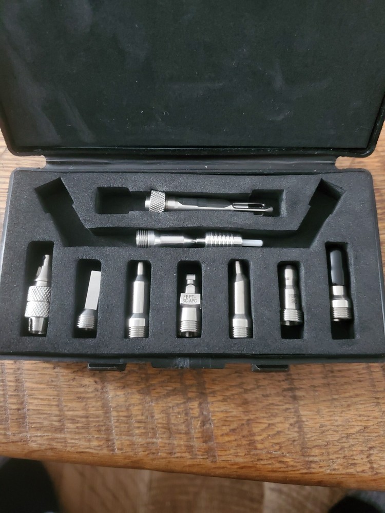 Fiber optic tools EXFO FLS-241-UNIV