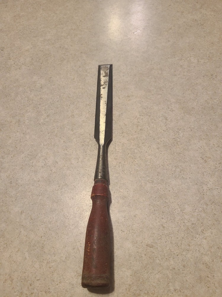 Stanley No 720 Chisel 1” Wide. R3